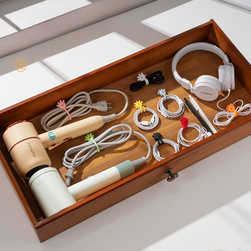 Palm-Sized Magnetic Cable Organizer